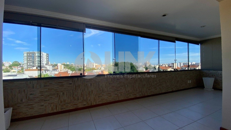 Imagem Imóvel com 2 Quartos à Venda, 186 m² em Jardim Itu - Porto Alegre Imagem Imóvel com 2 Quartos à Venda, 186 m² em Jardim Itu - Porto Alegre