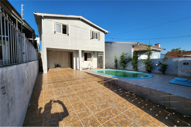 Imagem Casa com 3 Quartos à Venda,  em Olaria - Canoas