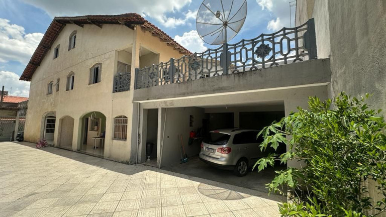 Sobrado com 2 Quartos à Venda, 400 m² em Jardim Carlos Cooper - Suzano
