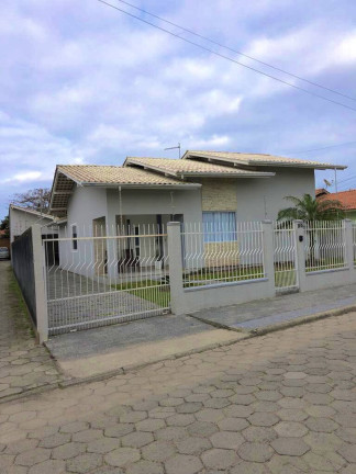 Imagem Casa com 3 Quartos à Venda, 147 m² em Areias - Tijucas Imagem Casa com 3 Quartos à Venda, 147 m² em Areias - Tijucas