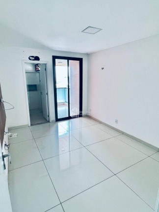 Imagem Apartamento com 3 Quartos à Venda, 216 m² em Jóquei - Teresina