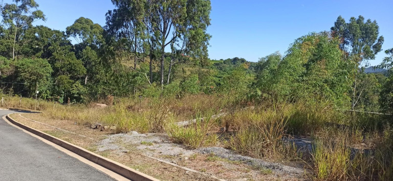 Terreno à Venda, 756 m² em Bairro Da Ponte - Itatiba