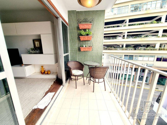 Imagem Apartamento com 3 Quartos à Venda, 147 m² em Várzea - Teresópolis
