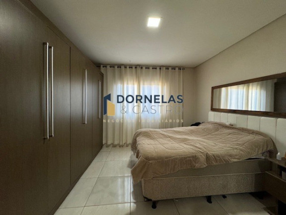 Imagem Casa com 3 Quartos à Venda, 200 m² em Setor Habitacional Arniqueira (águas Claras) - Brasília Imagem Casa com 3 Quartos à Venda, 200 m² em Setor Habitacional Arniqueira (águas Claras) - Brasília