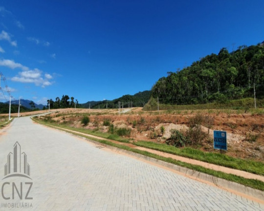 Imagem Terreno à Venda, 400 m² em Cedro - Brusque Imagem Terreno à Venda, 400 m² em Cedro - Brusque