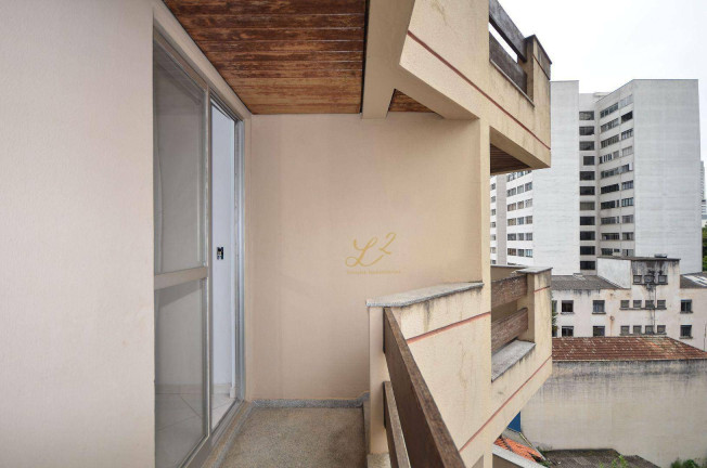 Imagem Kitnet com 1 Quarto à Venda, 20 m² em Centro - Curitiba