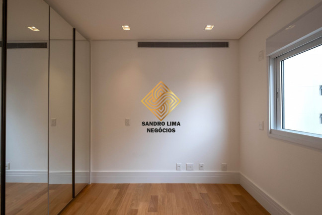 Imagem Apartamento com 3 Quartos à Venda, 275 m² em Vila Olímpia - São Paulo