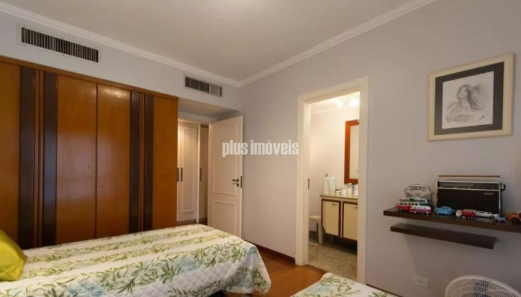 Imagem Apartamento com 4 Quartos à Venda, 300 m² em Panamby - São Paulo Imagem Apartamento com 4 Quartos à Venda, 300 m² em Panamby - São Paulo