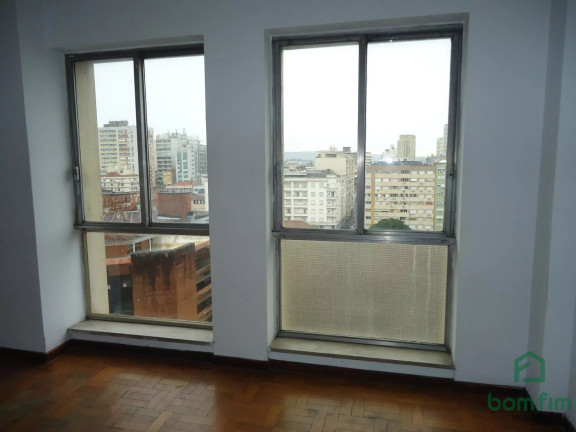 Imagem Sala Comercial à Venda, 60 m² em Centro - Porto Alegre Imagem Sala Comercial à Venda, 60 m² em Centro - Porto Alegre