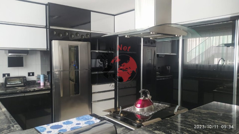 Imagem Sobrado com 3 Quartos à Venda, 525 m² em Vila Helena - Santo André