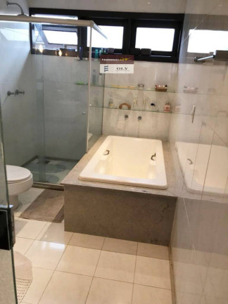 Imagem Casa de Condomínio com 3 Quartos à Venda, 247 m² em Jardins Madri - Goiânia