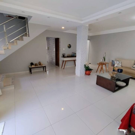 Imagem Sobrado com 3 Quartos à Venda, 350 m² em João Soares - Itabuna