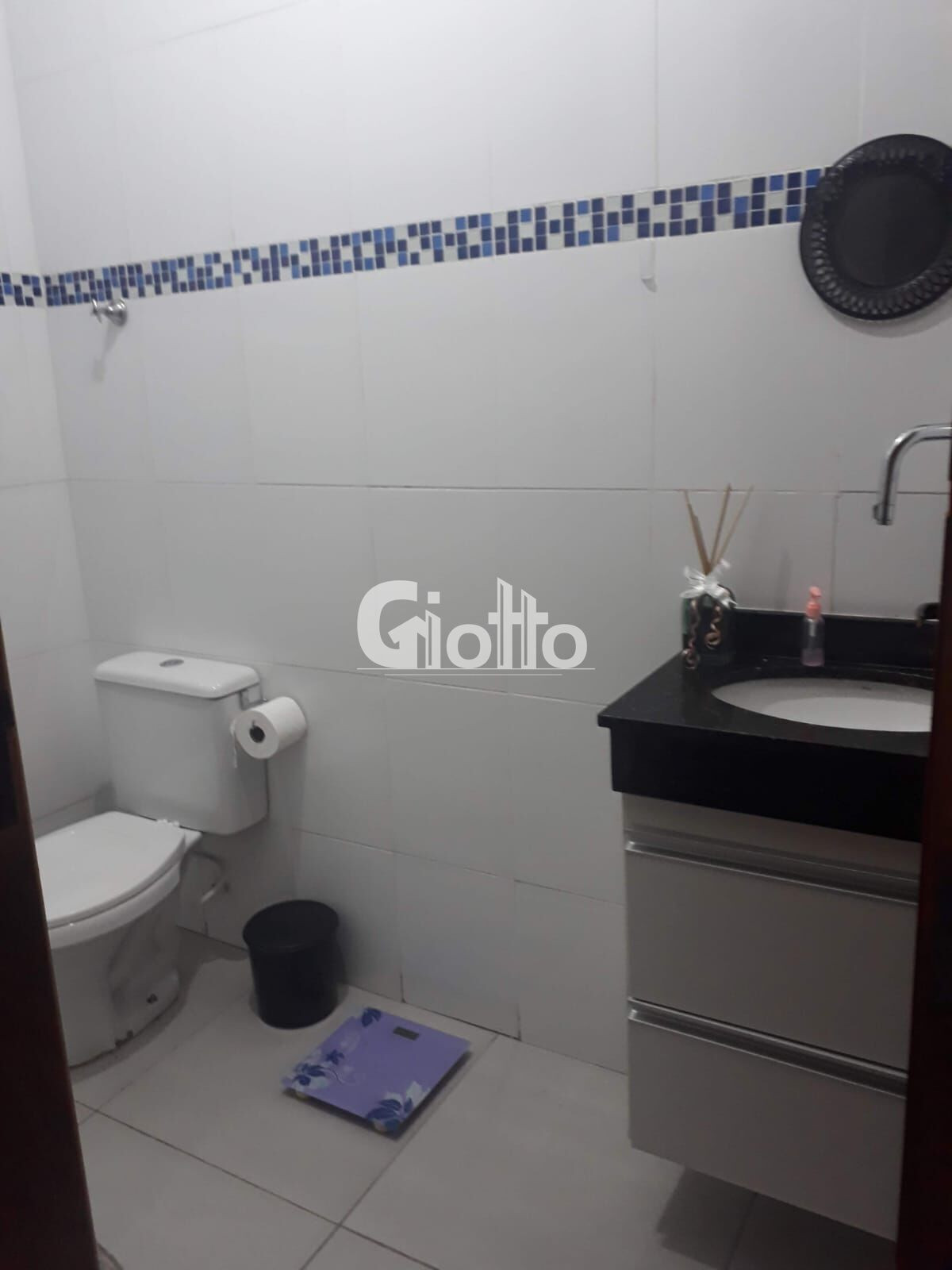 Imagem Sobrado com 3 Quartos à Venda, 95 m² em Residencial Algarve - Mogi Das Cruzes
