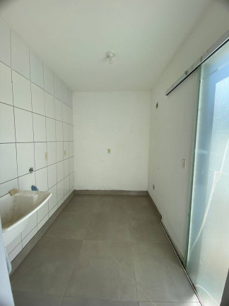Imagem Sobrado com 2 Quartos à Venda, em Centro - Barra Velha Imagem Sobrado com 2 Quartos à Venda, em Centro - Barra Velha