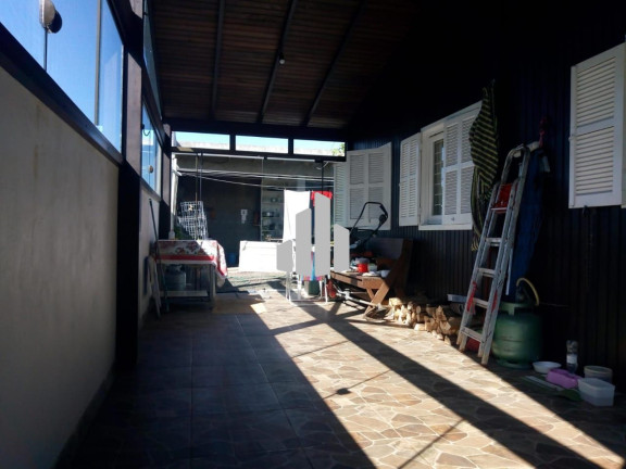 Imagem Casa com 2 Quartos à Venda, 180 m² em Bairro Itapeva - Torres