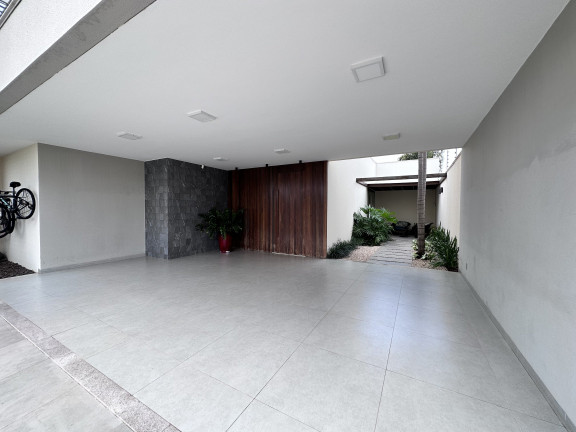 Imagem Casa com 3 Quartos à Venda, 243 m² em Jardim Belo Horizonte - Sinop