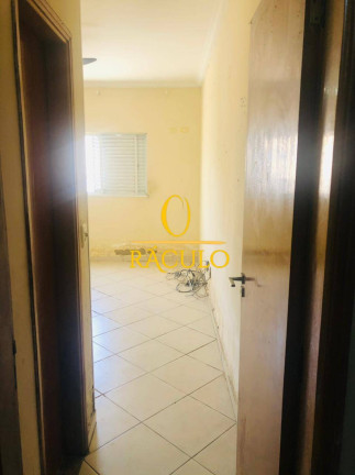 Imagem Sobrado com 3 Quartos à Venda, 190 m² em Vila Valença - São Vicente