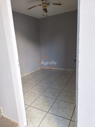 Imagem Casa com 3 Quartos à Venda, 122 m² em Centro - Mogi Guaçu Imagem Casa com 3 Quartos à Venda, 122 m² em Centro - Mogi Guaçu