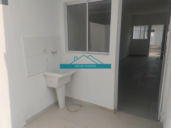 Casa de Condomínio com 2 Quartos à Venda, 45 m² em Massaguaçu - Caraguatatuba