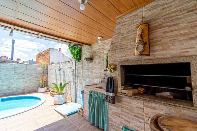 Imagem Casa com 4 Quartos à Venda, 165 m² em Igara - Canoas