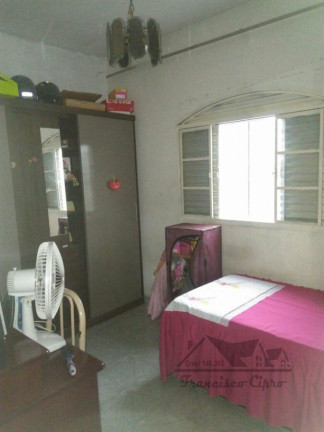 Imagem Casa com 3 Quartos à Venda, 86 m² em Parque Das Rodovias - Lorena Imagem Casa com 3 Quartos à Venda, 86 m² em Parque Das Rodovias - Lorena