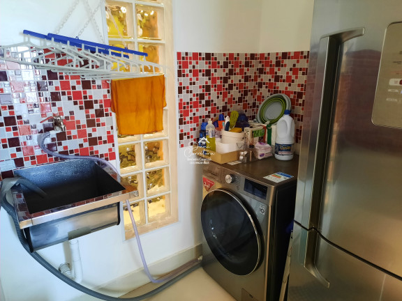 Imagem Flat com 1 Quarto à Venda, 65 m² em Pitangueiras - Guarujá Imagem Flat com 1 Quarto à Venda, 65 m² em Pitangueiras - Guarujá