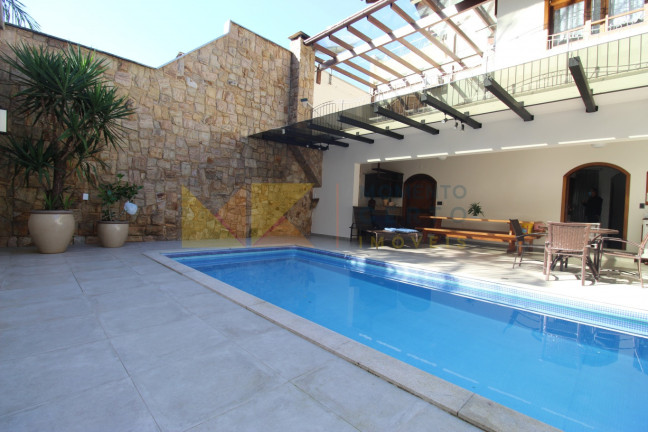 Imagem Casa com 3 Quartos à Venda, 650 m² em Valparaíso - Blumenau Imagem Casa com 3 Quartos à Venda, 650 m² em Valparaíso - Blumenau