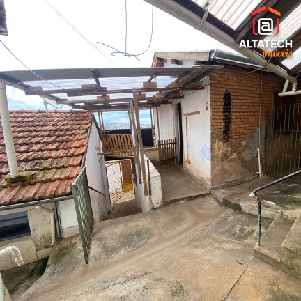 Imagem Sobrado com 2 Quartos à Venda, 223 m² em Sao Jorge - Poços De Caldas Imagem Sobrado com 2 Quartos à Venda, 223 m² em Sao Jorge - Poços De Caldas