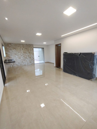 Imagem Sobrado com 3 Quartos à Venda, 130 m² em Portais (polvilho) - Cajamar