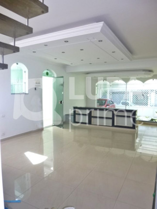 Casa com 3 Quartos à Venda, 220 m² em Vila Maria - São Paulo