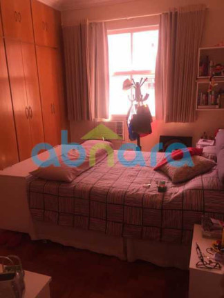 Imagem Apartamento com 4 Quartos à Venda, 205 m² em Copacabana - Rio De Janeiro Imagem Apartamento com 4 Quartos à Venda, 205 m² em Copacabana - Rio De Janeiro
