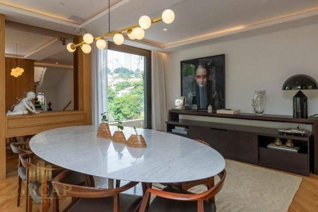 Imagem Casa com 4 Quartos à Venda, 657 m² em Pacaembu - São Paulo