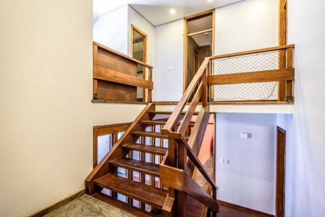 Imagem Imóvel com 4 Quartos à Venda, em Passo Da Areia - Porto Alegre Imagem Imóvel com 4 Quartos à Venda, em Passo Da Areia - Porto Alegre