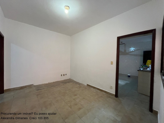 Casa com 2 Quartos para Alugar, 85 m² em Centro - Caraguatatuba