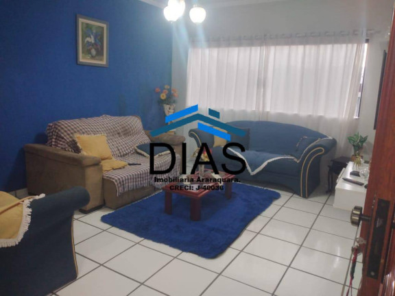 Imagem Casa com 3 Quartos à Venda, 161 m² em Centro - Araraquara