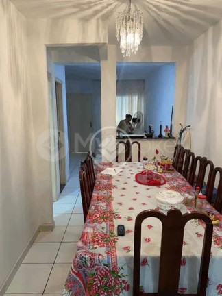 Imagem Casa com 3 Quartos à Venda, 120 m² em Condomínio Village Parque - Goiânia Imagem Casa com 3 Quartos à Venda, 120 m² em Condomínio Village Parque - Goiânia