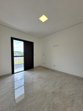 Imagem Sobrado com 3 Quartos à Venda, 200 m² em Villas Do Jaguari - Santana De Parnaíba