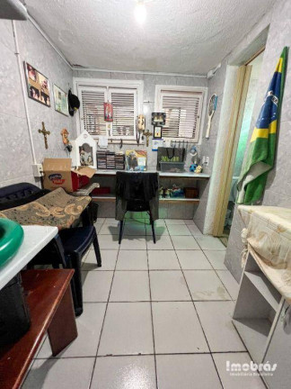 Imagem Casa com 5 Quartos à Venda, 230 m² em Guararapes - Fortaleza Imagem Casa com 5 Quartos à Venda, 230 m² em Guararapes - Fortaleza