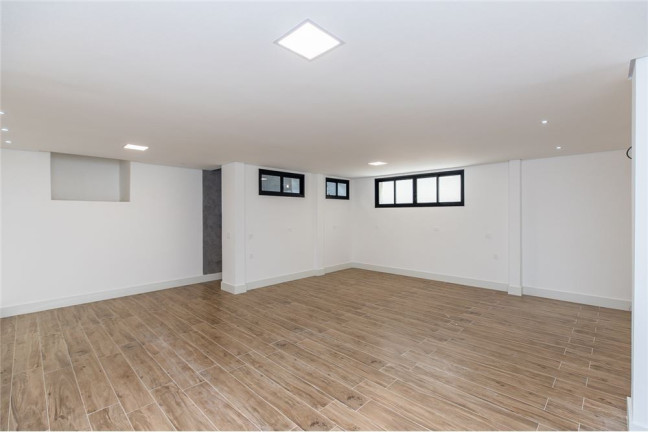Imagem Casa com 3 Quartos à Venda, 324 m² em Vila Monumento - São Paulo Imagem Casa com 3 Quartos à Venda, 324 m² em Vila Monumento - São Paulo
