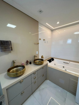 Imagem Apartamento com 4 Quartos à Venda, 182 m² em Meia Praia - Itapema