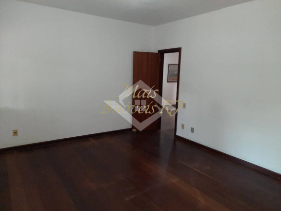 Imagem Casa com 3 Quartos à Venda, 360 m² em Itacoatiara - Niterói