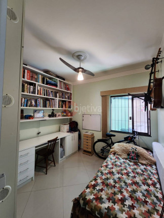 Imagem Casa com 4 Quartos à Venda, 108 m² em Ogiva - Cabo Frio Imagem Casa com 4 Quartos à Venda, 108 m² em Ogiva - Cabo Frio