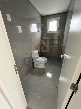 Imagem Sobrado com 4 Quartos à Venda, 270 m² em Santa Regina  - Camboriú