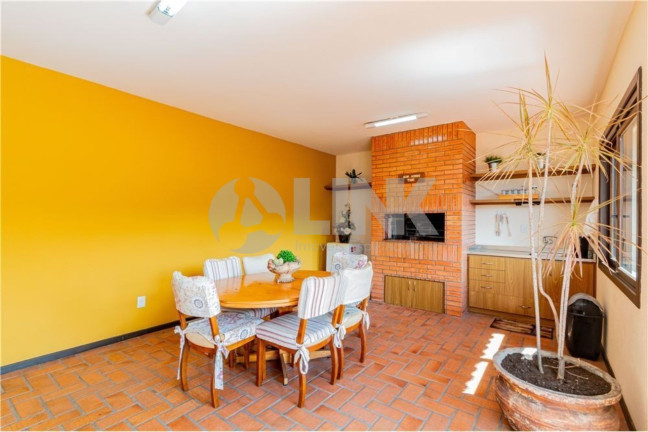Imagem Imóvel com 3 Quartos à Venda, 166 m² em Petrópolis - Porto Alegre