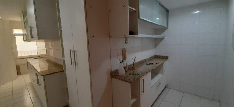 Imagem Apartamento com 4 Quartos à Venda, 201 m² em Lagoa - Rio De Janeiro
