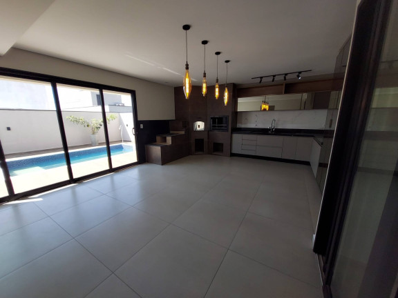 Sobrado com 4 Quartos à Venda, 288 m² em Portal Ville Jardins - Boituva