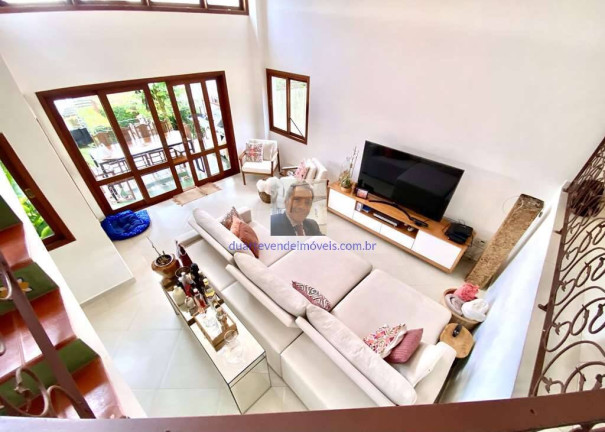 Imagem Casa de Condomínio com 4 Quartos à Venda, 325 m² em Moinho Velho - Cotia