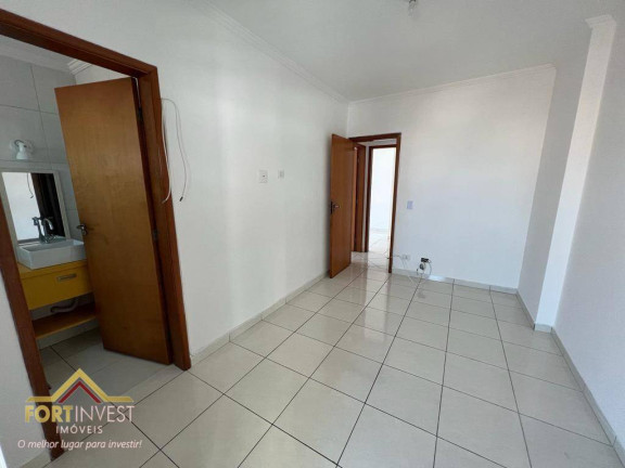 Imagem Imóvel com 3 Quartos à Venda, 114 m² em Ocian - Praia Grande Imagem Imóvel com 3 Quartos à Venda, 114 m² em Ocian - Praia Grande