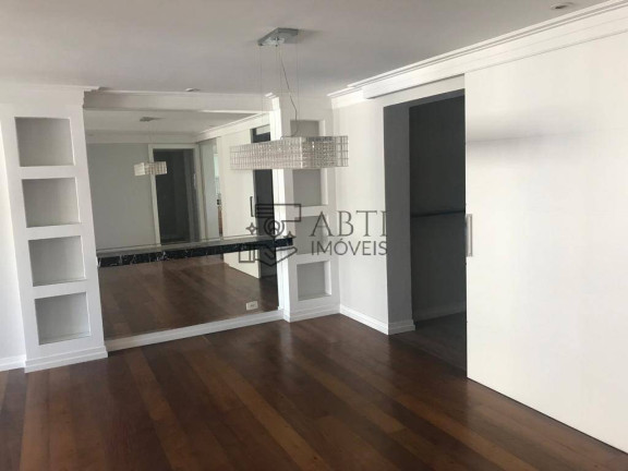 Imagem Apartamento com 3 Quartos à Venda, 155 m² em Moema - São Paulo