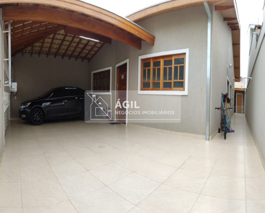 Casa com 3 Quartos à Venda, 250 m² em Loteamento Villa Branca - Jacareí